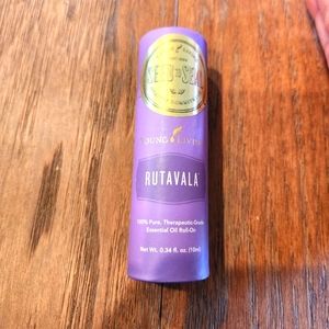 Young Living Rutavala Roller
